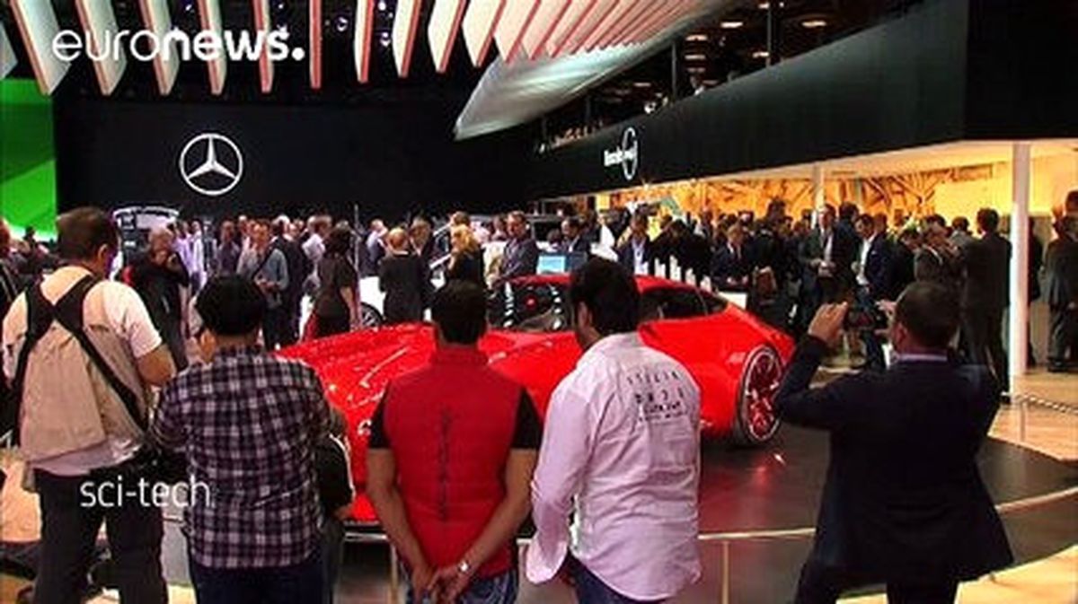 Geleceğin Arabaları Paris Otomotiv Fuarı\'nda Tanıtıldı
