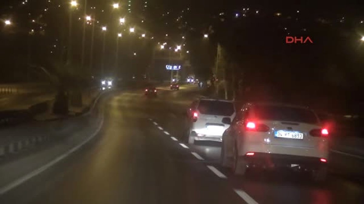 İzmir\'de Fetö Ağabeylerine ve Ablalarına Operasyon, 20 Gözaltı