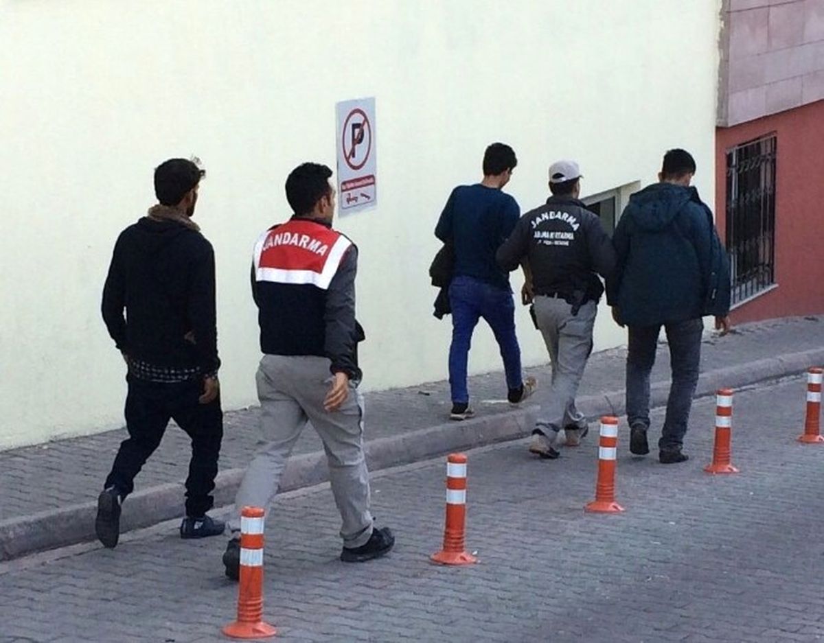 Kayseri\'de 45 Kaçak Mülteci Yakalandı