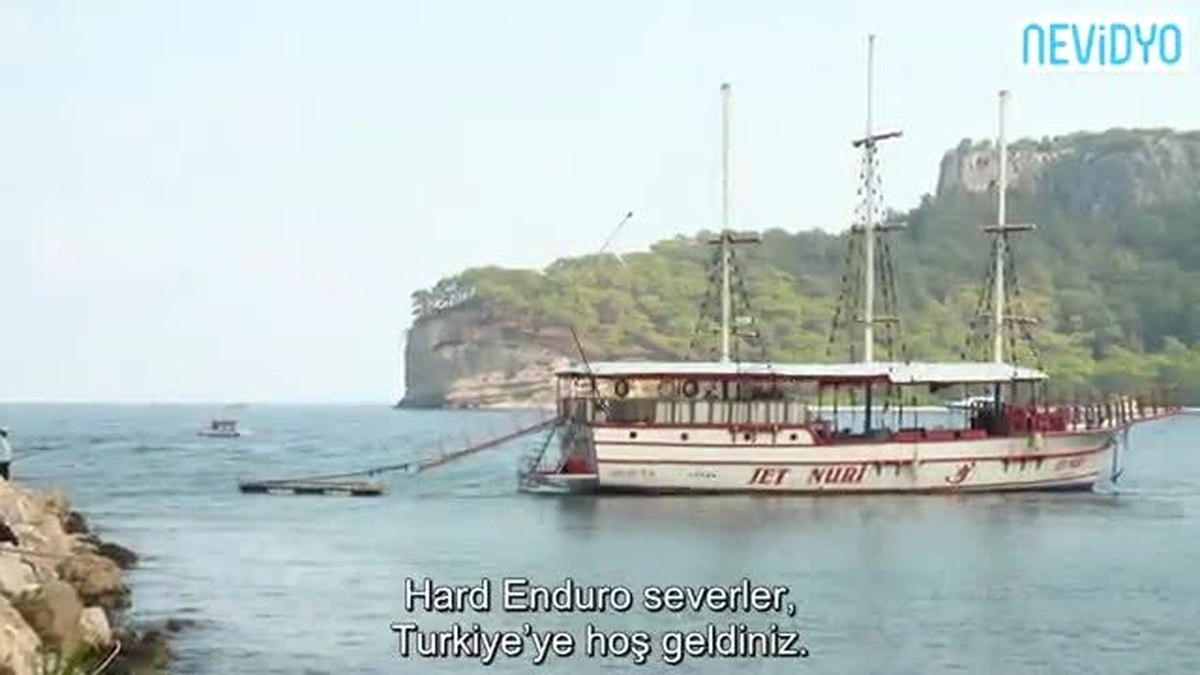 Kemer\'de İlk Gün Boynuz Kulağı Geçti