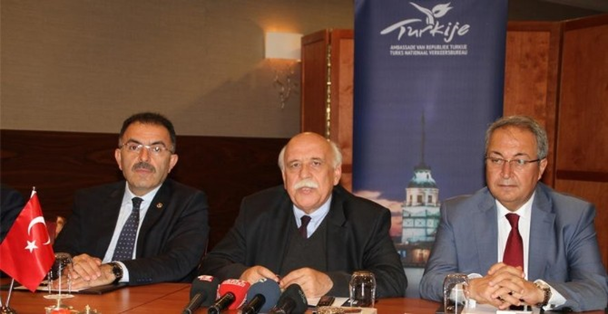 Kültür ve Turizm Bakanı Avcı\'dan Hollanda\'ya Fetö Uyarısı