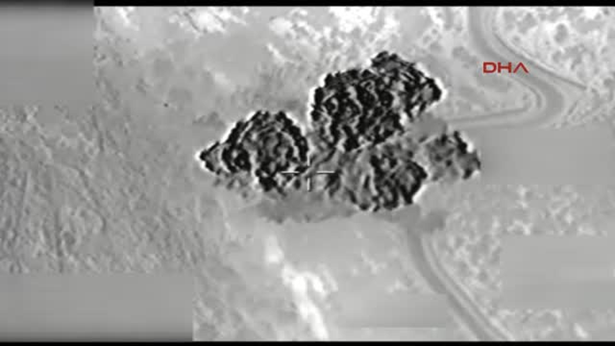 Kuzey Irak\'taki PKK Hedeflerine Hava Harekatı