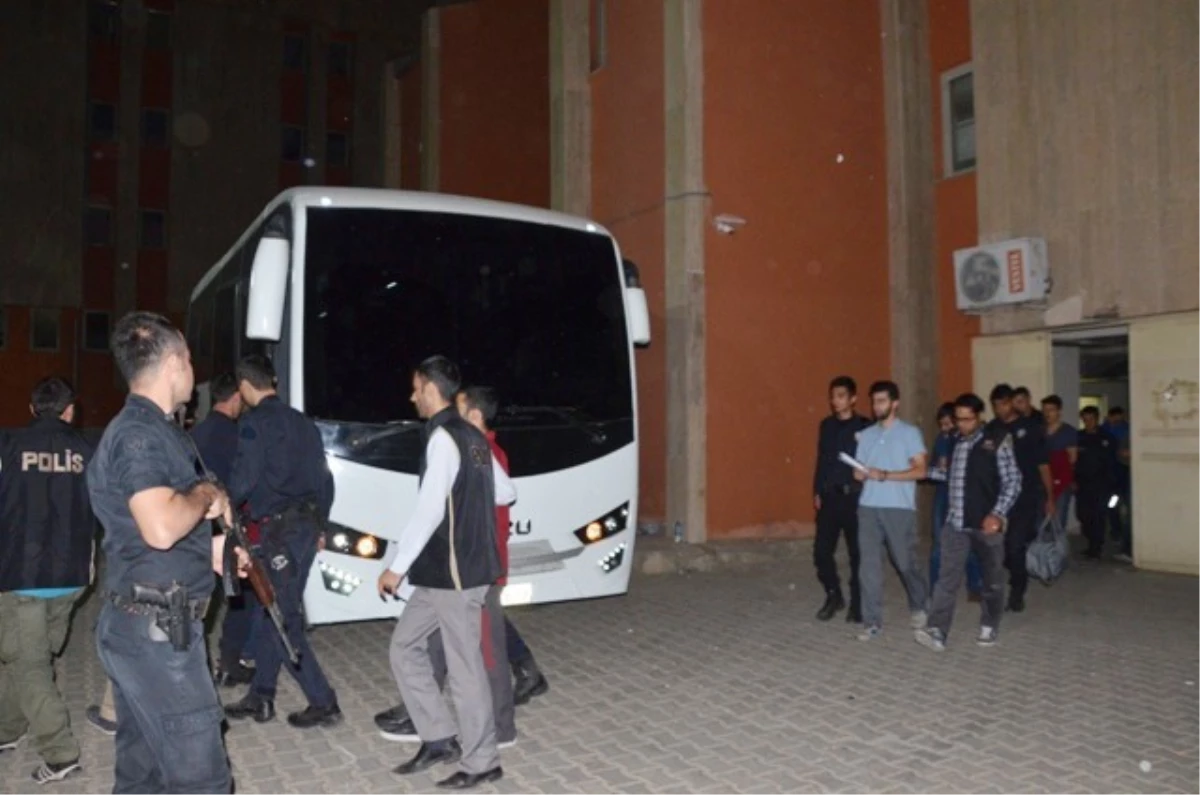 Mardin\'de 8 Rütbeli Asker Tutuklandı