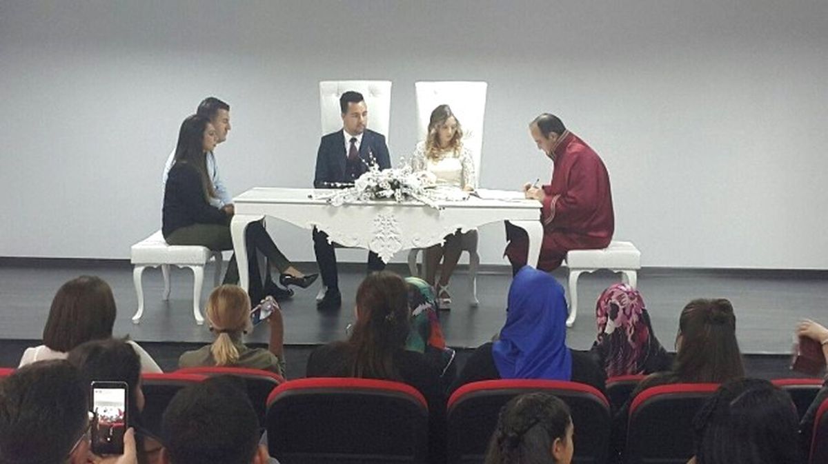 Marmaraereğlisi Gençlik Merkezi\'nde Nikah İşlemleri Başladı