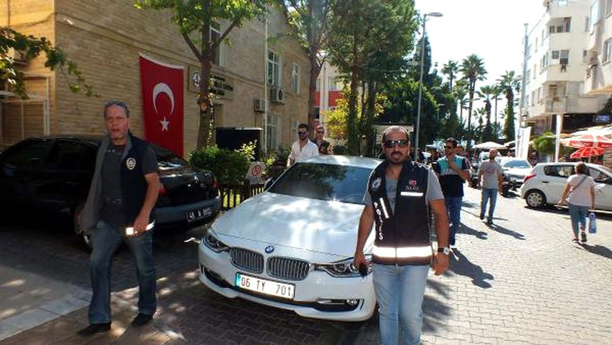Marmaris\'te Okul Önlerinde Denetim