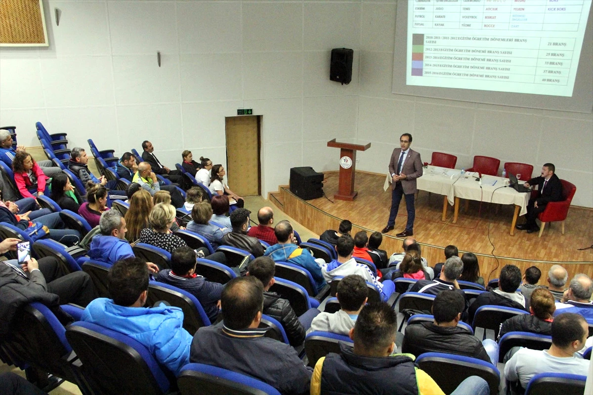 Sinop\'ta Beden Eğitimi Öğretmenleri Toplantısı Yapıldı