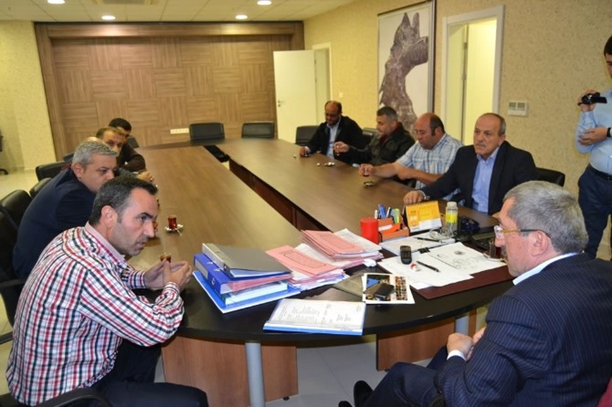 Yaşa ve Yaşat Veteranlar Spor Kulübünden Başkan Vergili\'ye Ziyaret