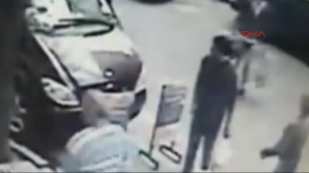 Yenibosna'daki Terör Saldırısının Şüphelisi Kamerada