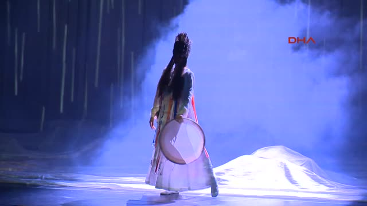 Antalya \'Shaman Dans Gösterisi Anadolu\'nun Aşk Efsaneleri\' Expo 2016\'da