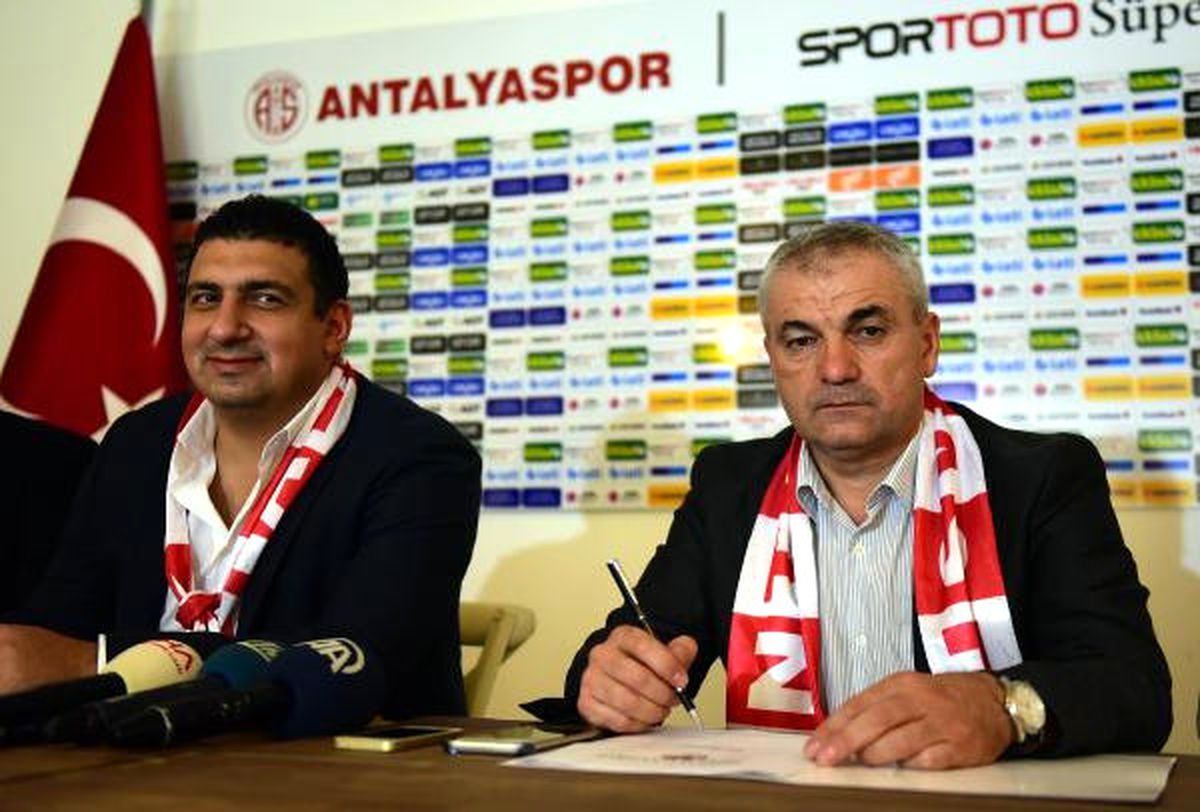 Antalyaspor, Çalımbay ile 2 Yıllık Sözleşme İmzaladı