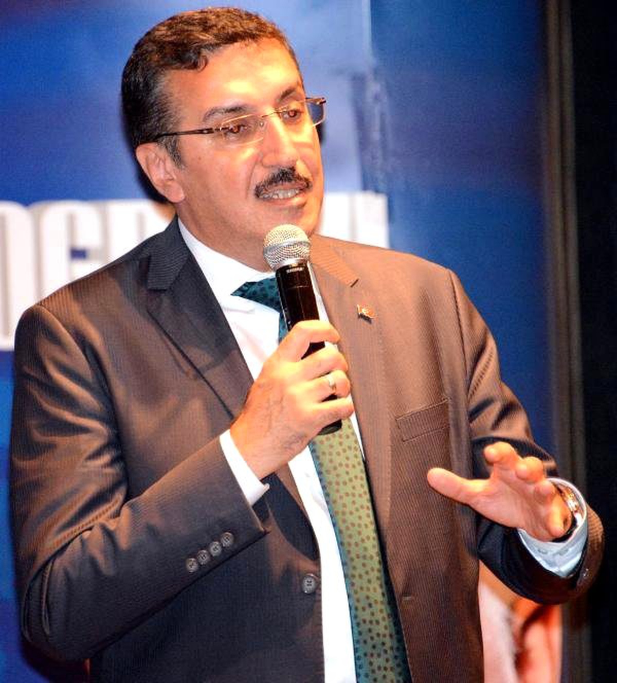 Görüntülü Haber) Bakan Tüfenkci: Gördük Ki Altın Nesil Yerine, İhanet Nesli Yetiştirdiler (5)