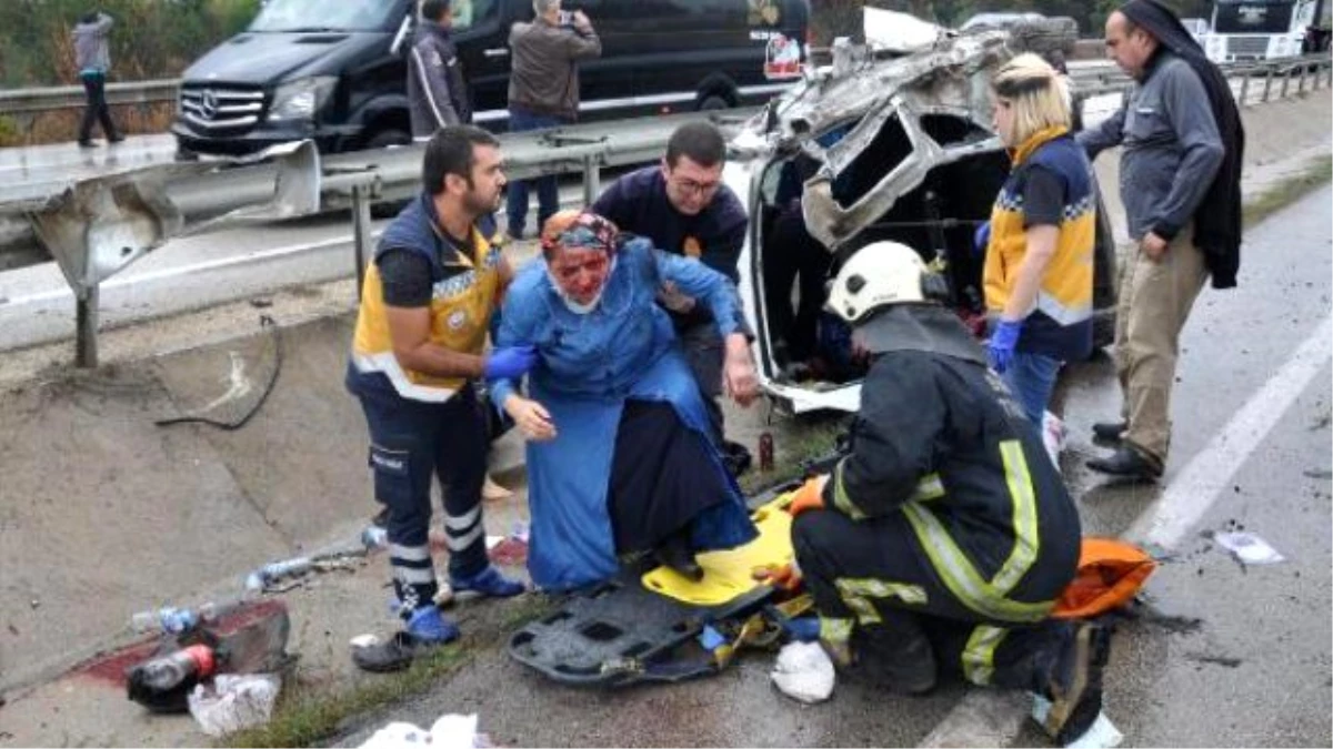 Görüntülü Haber) Bursa\'da Zincirleme Kaza: 9 Yaralı