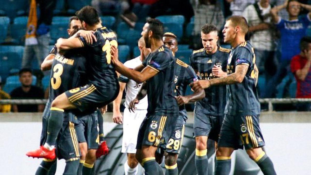 Fenerbahçe Bir Puanı Son Anda Aldı: 1-1