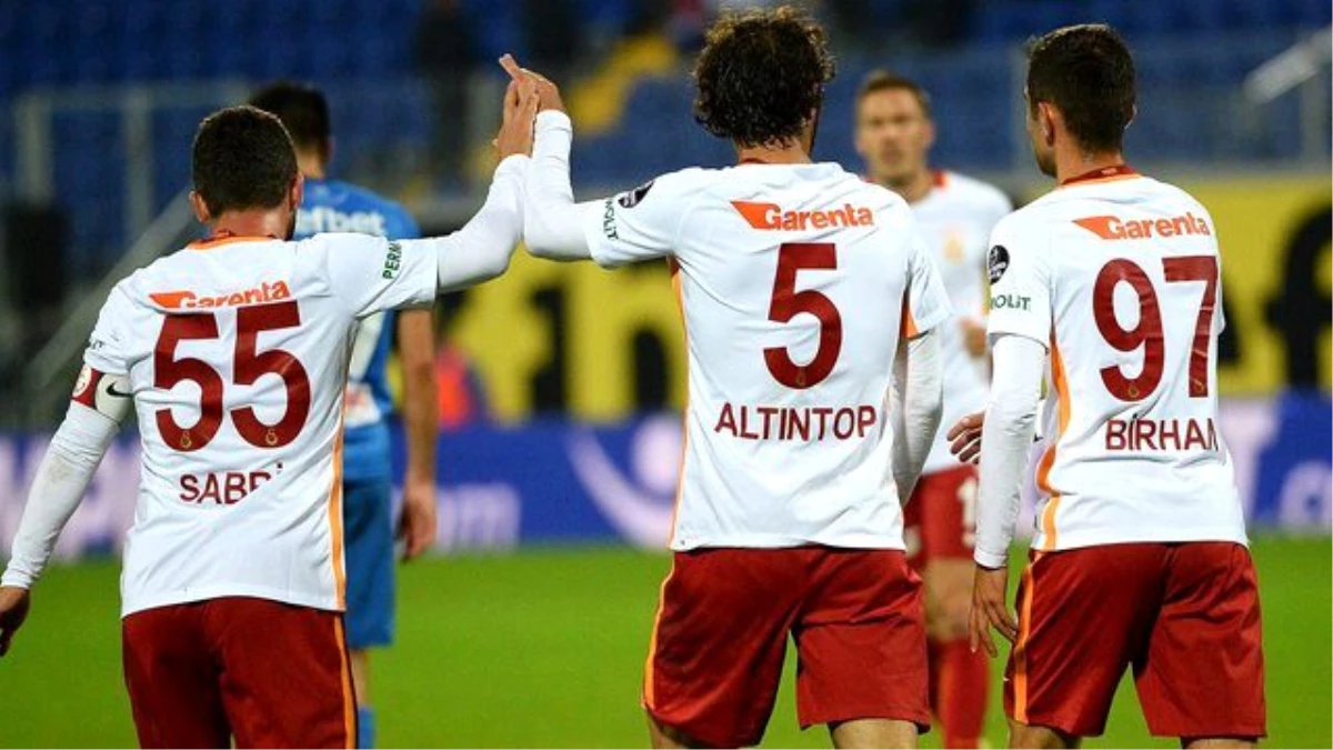 Galatasaray, Levski Sofya\'yı 2-0 Yendi