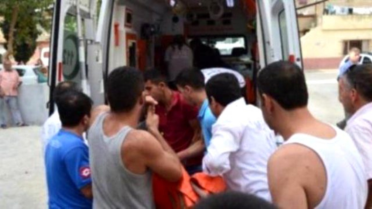 Hatay\'da Alacak Verecek Kavgası: 2 Ölü