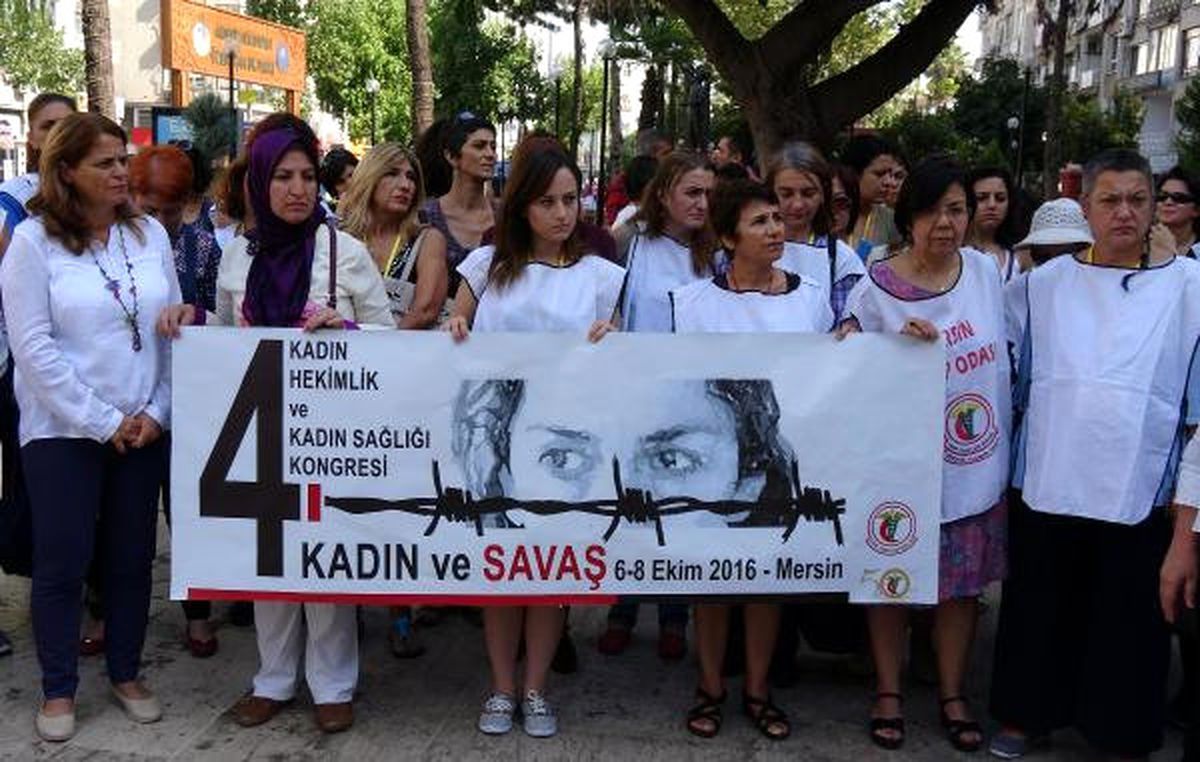 Kadın Hekimler Savaş İstemiyor