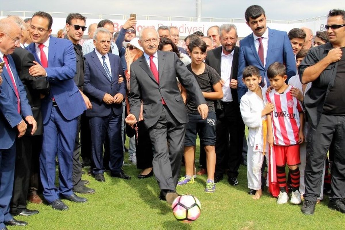 Kılıçdaroğlu, İzmir\'de Stat Açtı