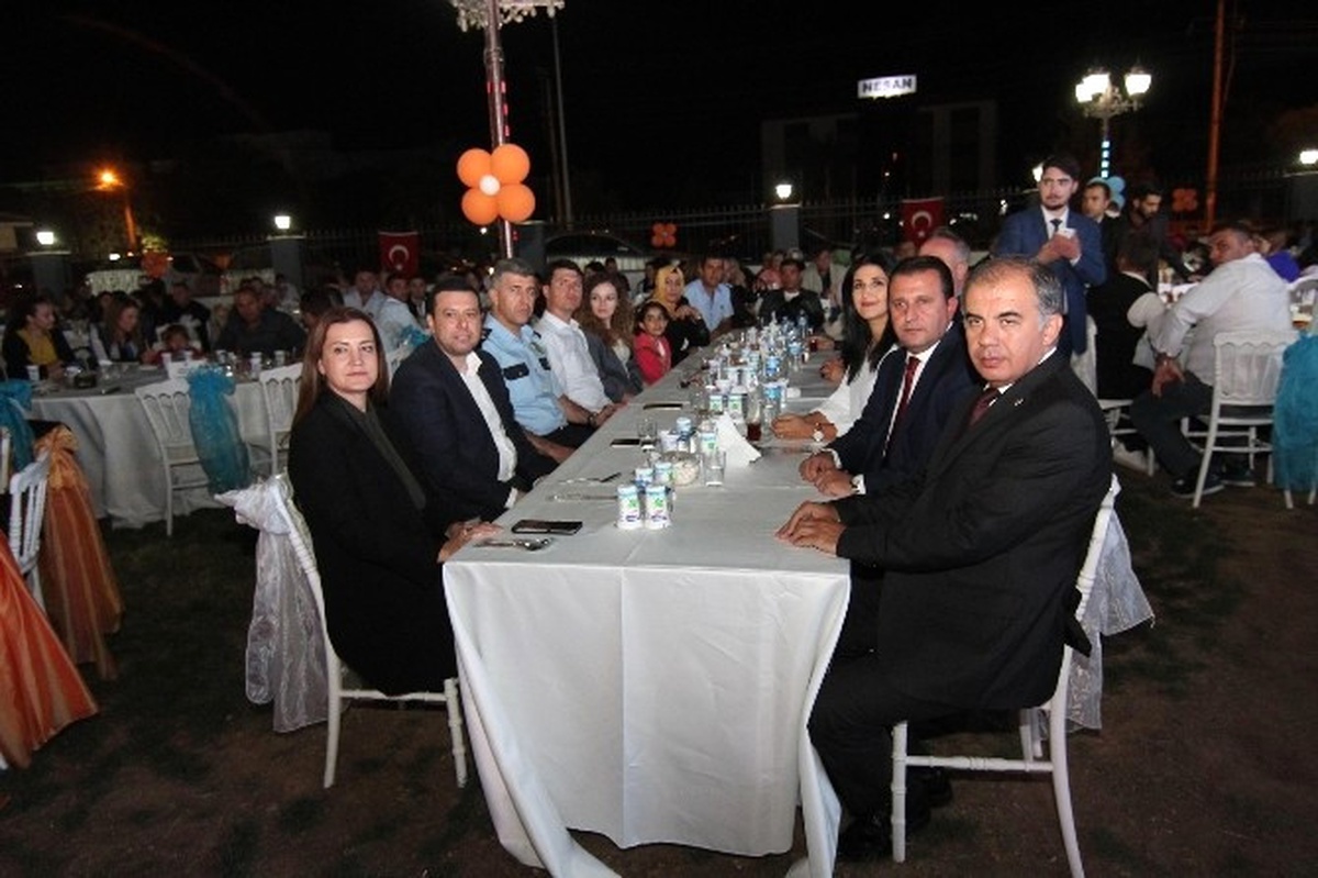 Menderes\'in İkizlerine Farklı Açılış