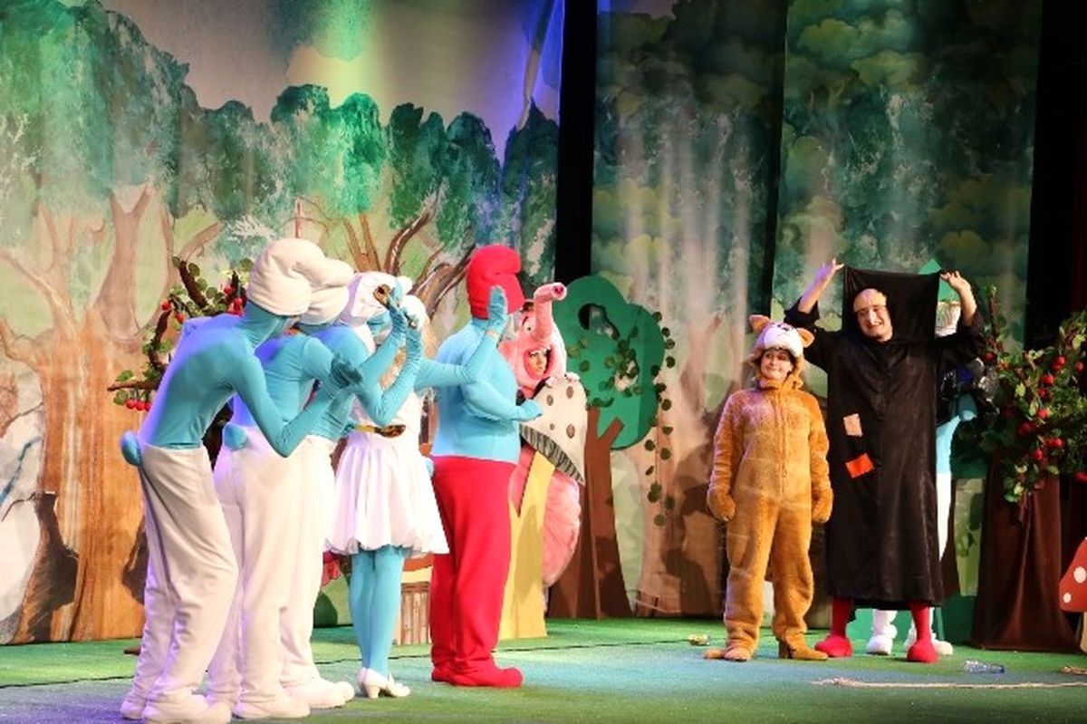 Minikler Şirinler\'i Çok Sevdi
