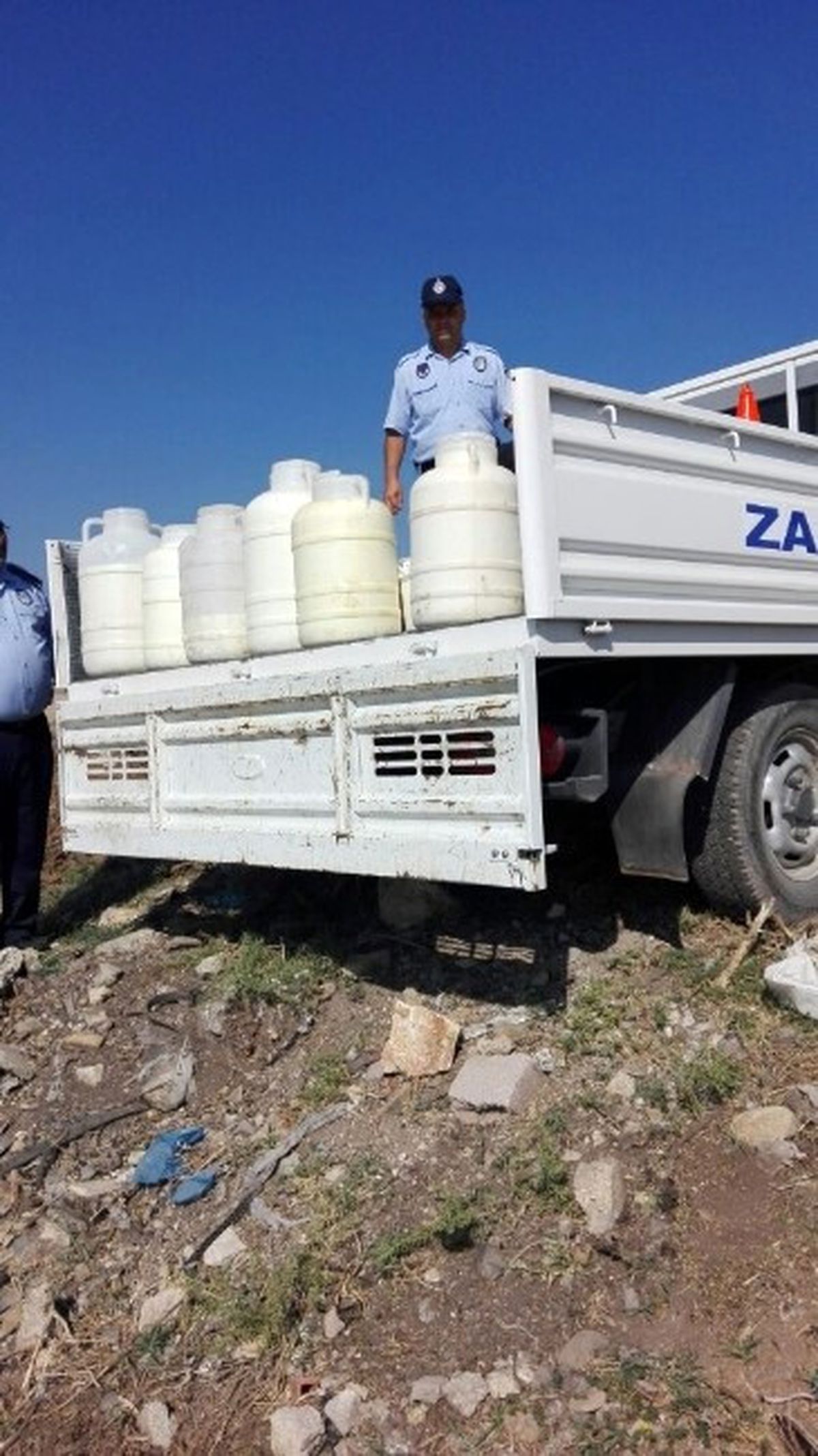 Reyhanlı\'da 200 Kilo Süt ve Yoğurt İmha Edildi