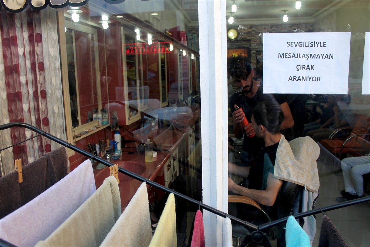 Sevgilisiyle Mesajlaşmayan Çırak Aranıyor "