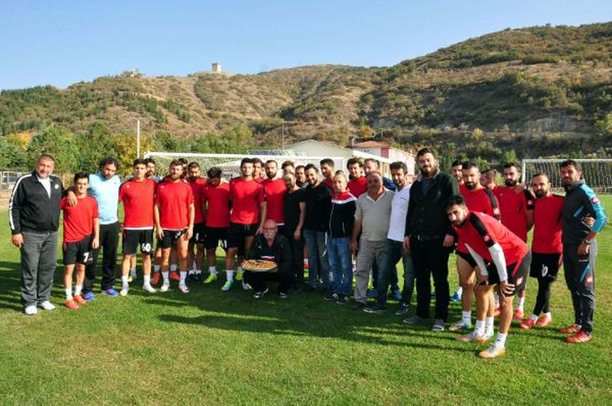 Taraftardan Tokatspor\'a Baklava