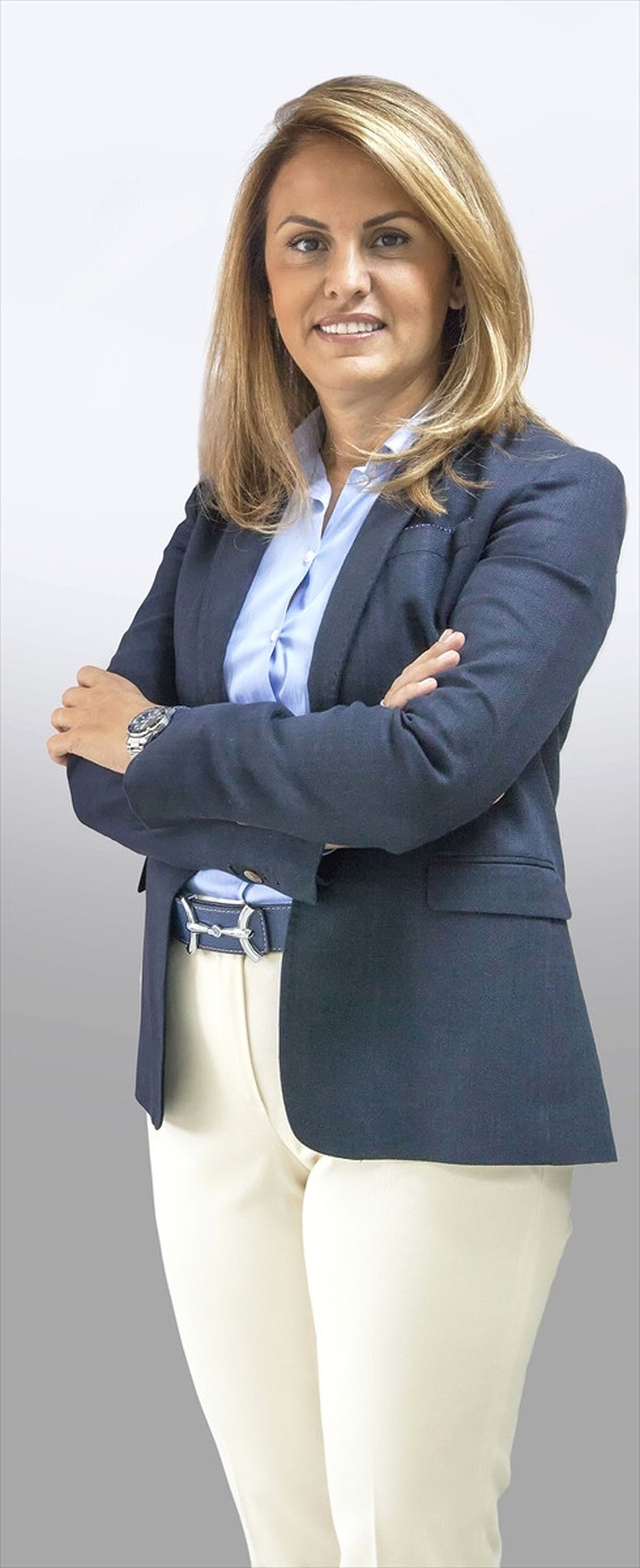 Yelkende Özlem Akdurak Başkanlığa Aday