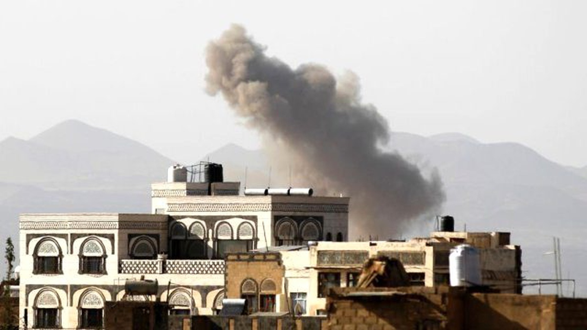 Yemen\'de Hava Saldırısı: 140 Ölü