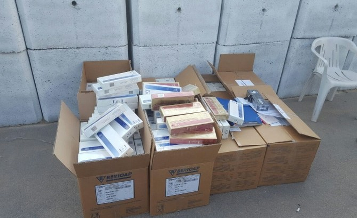 Aksaray\'da 11 Bin 100 Paket Kaçak Sigara Ele Geçirildi