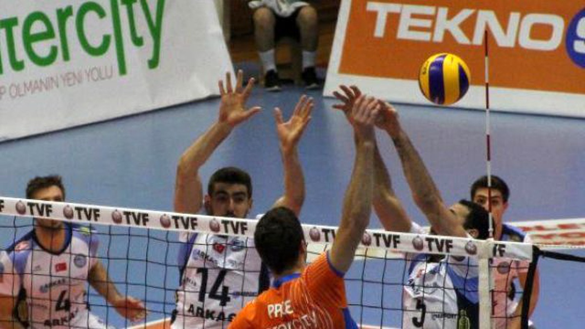 Arkasspor-İstanbul Büyükşehir Belediyespor: 2-3