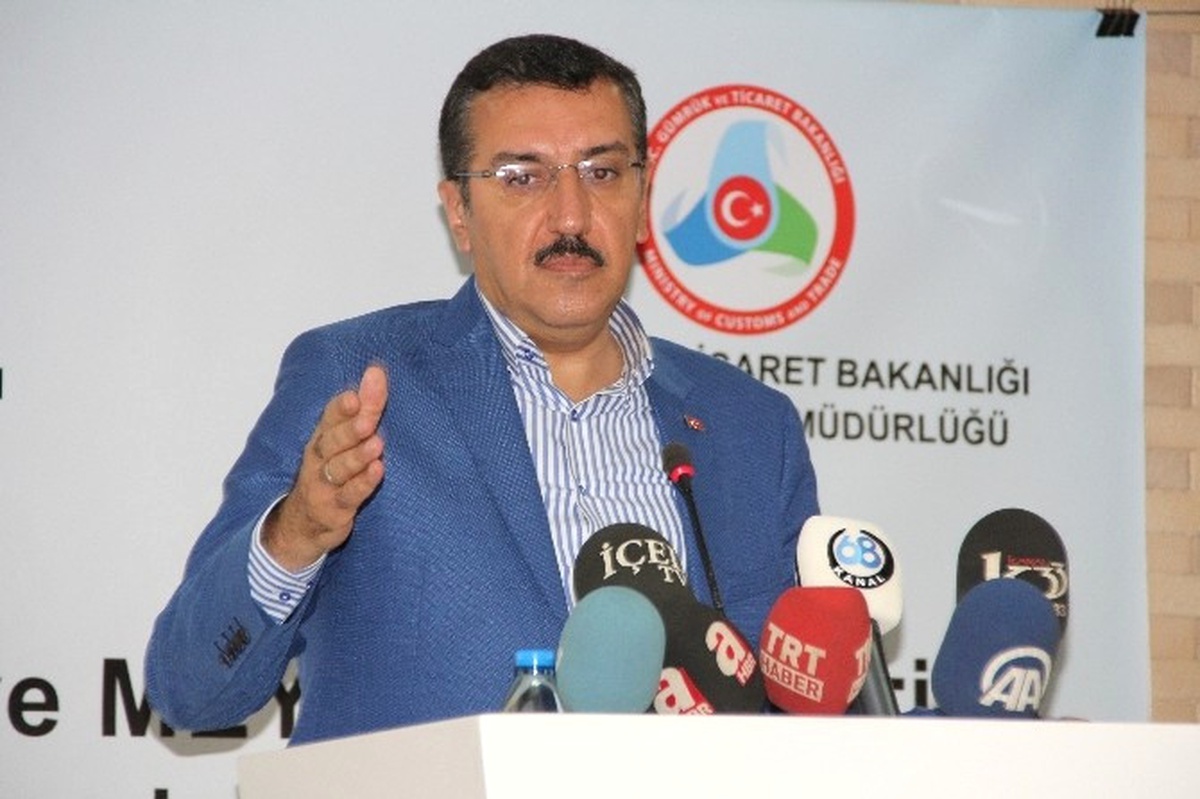Bakan Tüfenkci: "Yaş Meyve-sebzedeki Zayiat Kaybımız 25 Milyar Lira"