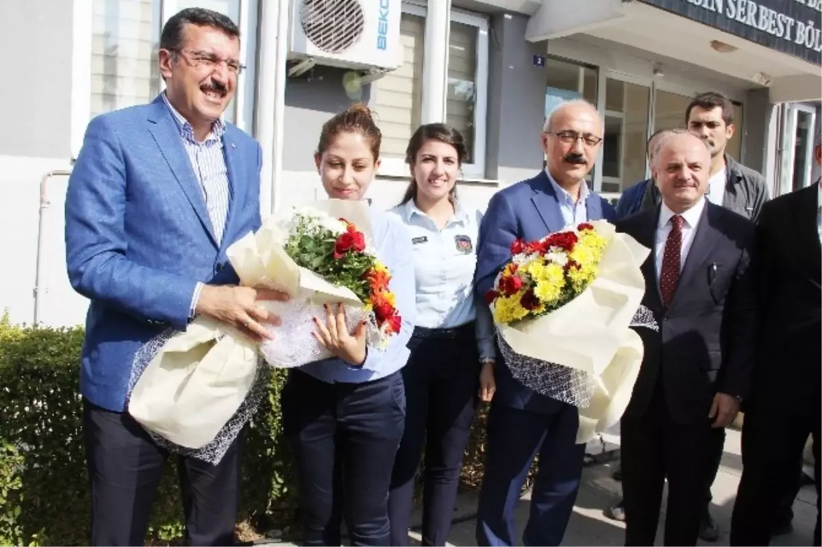 Bakanlar Tüfenkci ve Elvan, Mersin\'de Serbest Bölge ve Gümrük Sorunlarını Dinledi