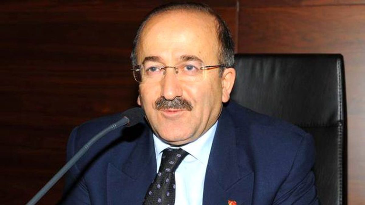Başkan Gümrükçüoğlu, Trabzon\'da Yürütülen Yatırımları Değerlendirdi