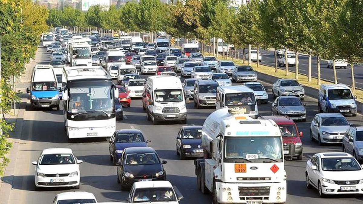 Başkentte Bazı Yollar Trafiğe Kapatılacak