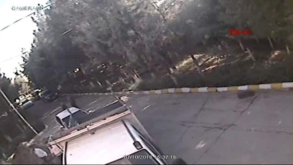 Batman Öğretmene Şiddet Güvenlik Kamerasında