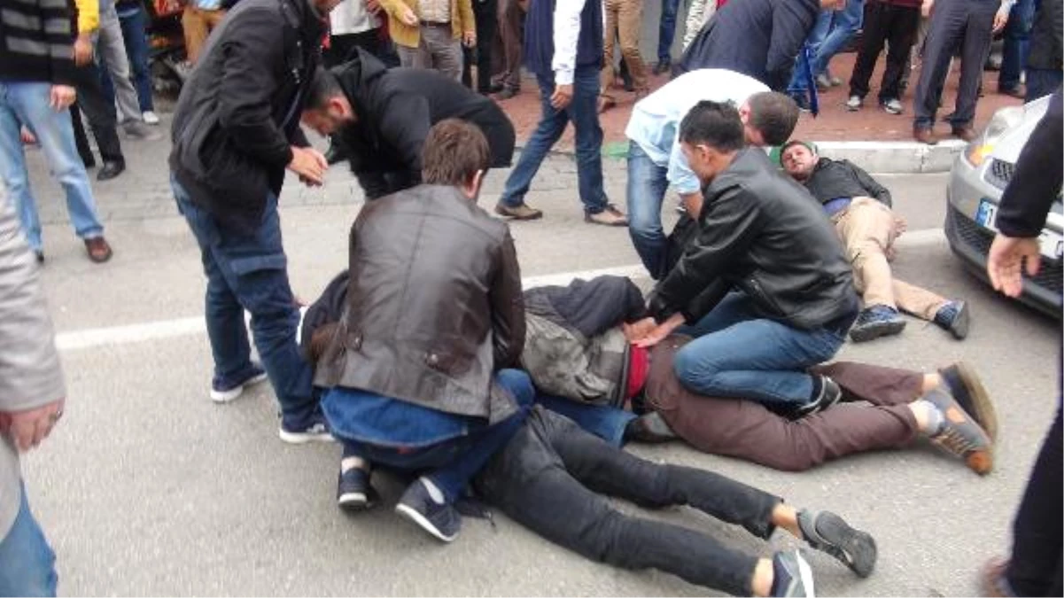 Bursa\'da İzinsiz 10 Ekim Gösterisine Müdahale: 29 Kişi Gözaltına Alındı