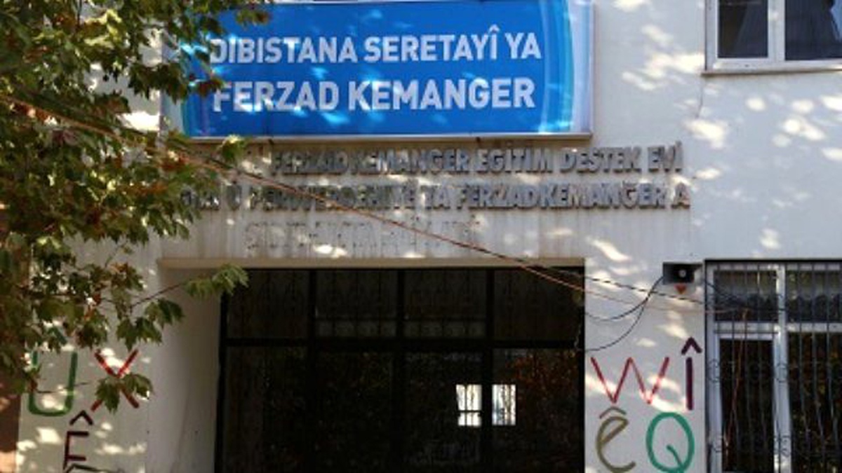 Ferzad Kemanger İlkokulu Mühürlendi
