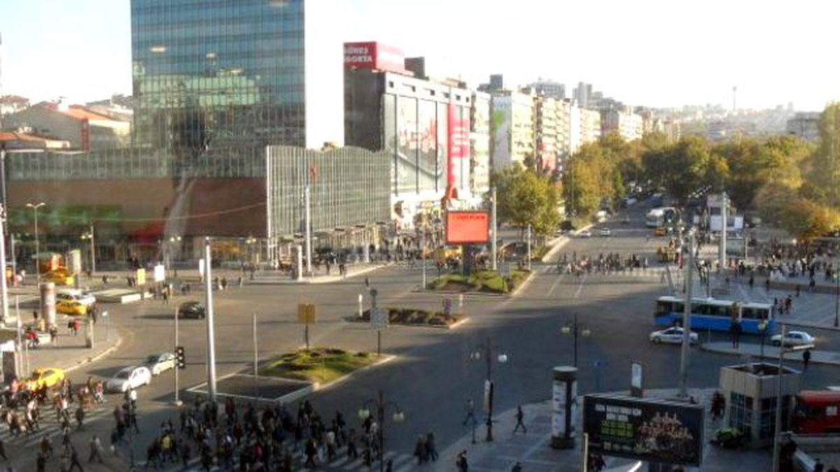 Gar Saldırısının Yıldönümünde Yarın Bazı Yollar Kapatılacak