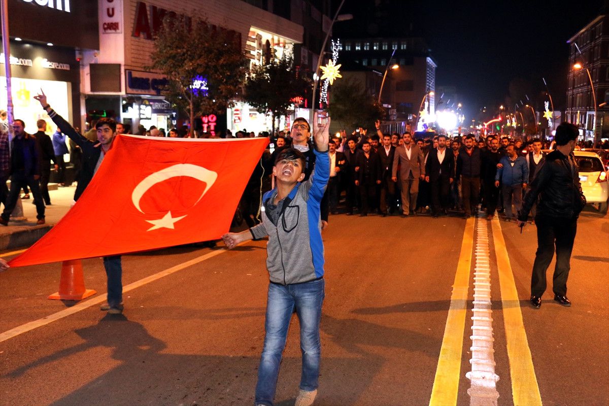 Hakkari\'deki Terör Saldırısına Tepkiler
