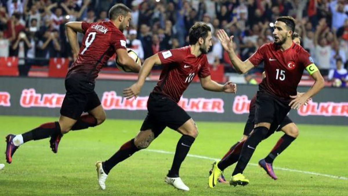 İzlanda - Türkiye Maçının İlk 11\'leri Belli Oldu