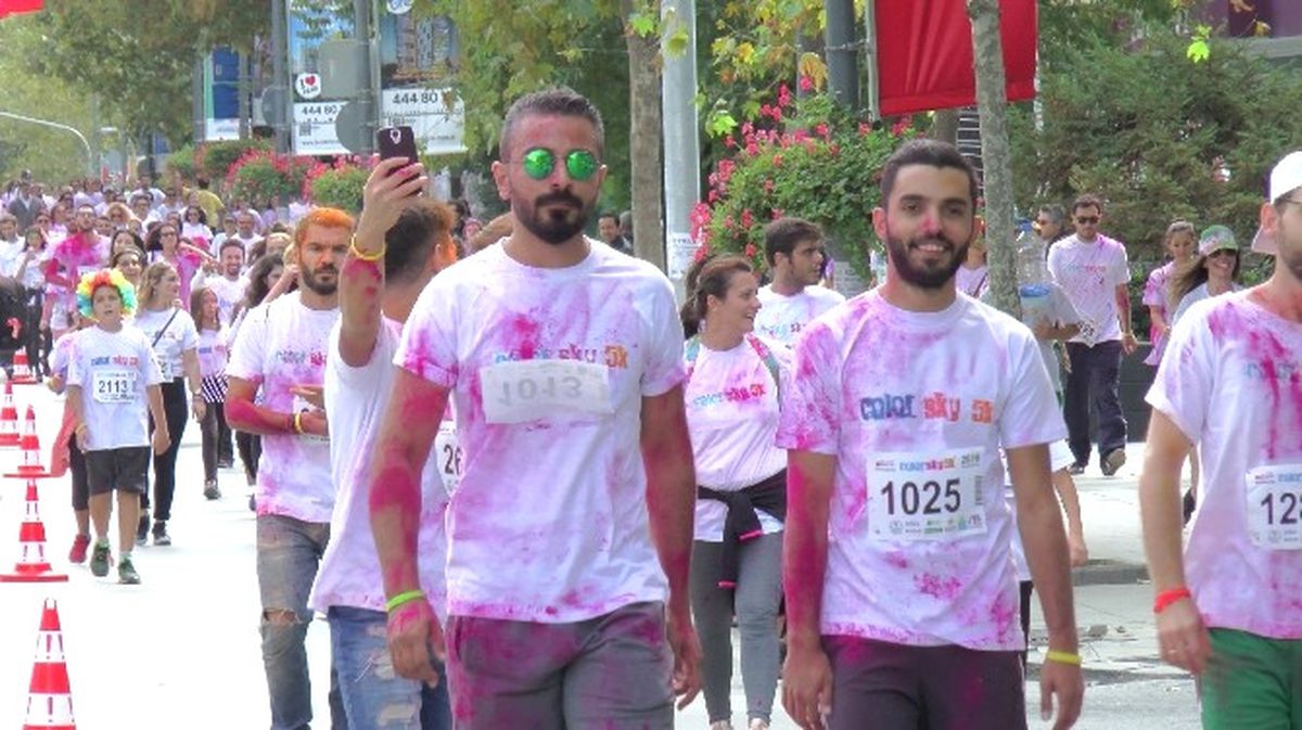 Kadıköy "Otizm Koşusu" ile Renklendi
