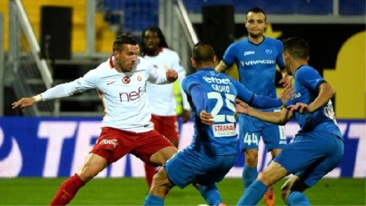Galatasaray Hazırlık Maçında Levski Sofya\'yı 2-0 Yendi