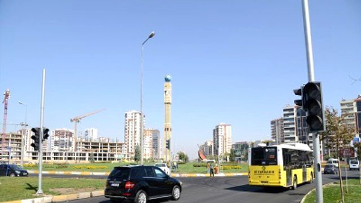 Mahabad Bulvarı\'nda Sinyalizasyon Çalışması