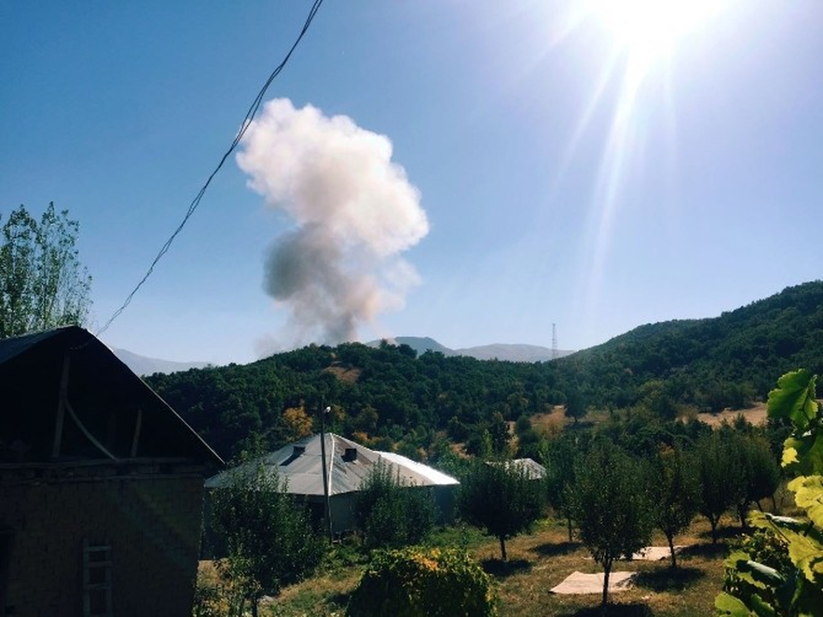 Şemdinli\'de Karakola Bomba Yüklü Araçla Saldırı
