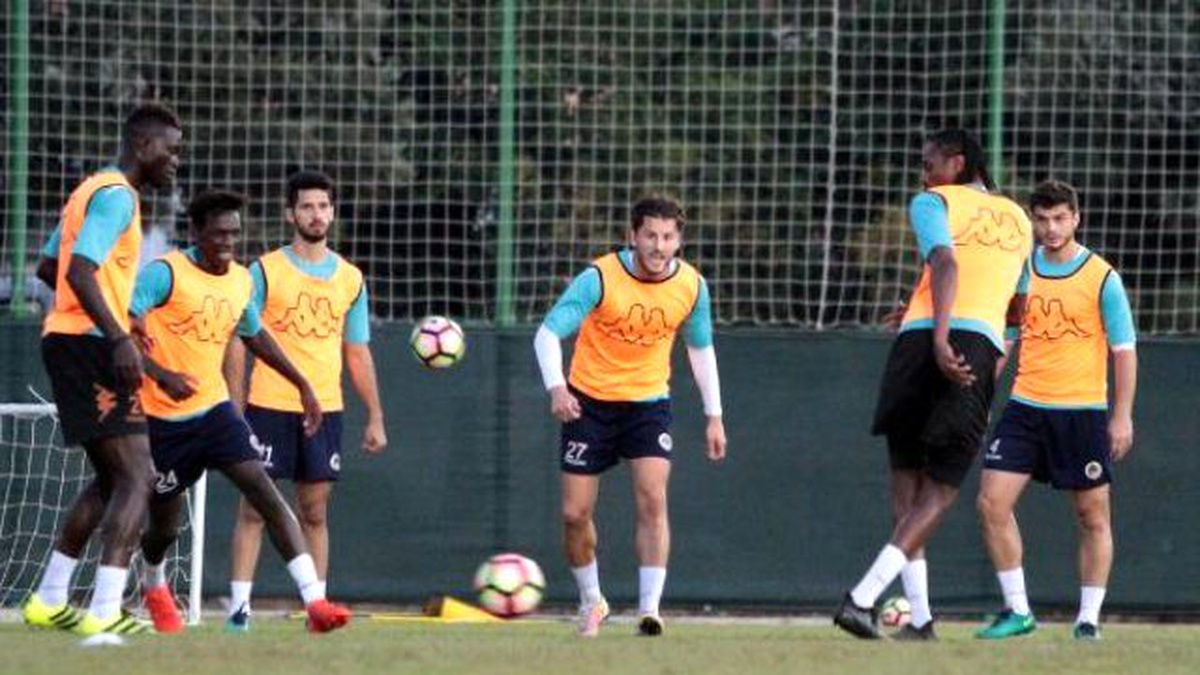 Görüntülü Haber) Aytemiz Alanyaspor\'da Fenerbahçe Hazırlıkları