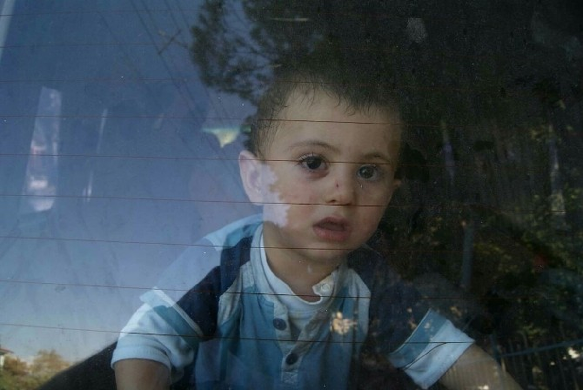 Bebeği Araca Kilitleyen Çift Kordonda Gezintiye Çıktı