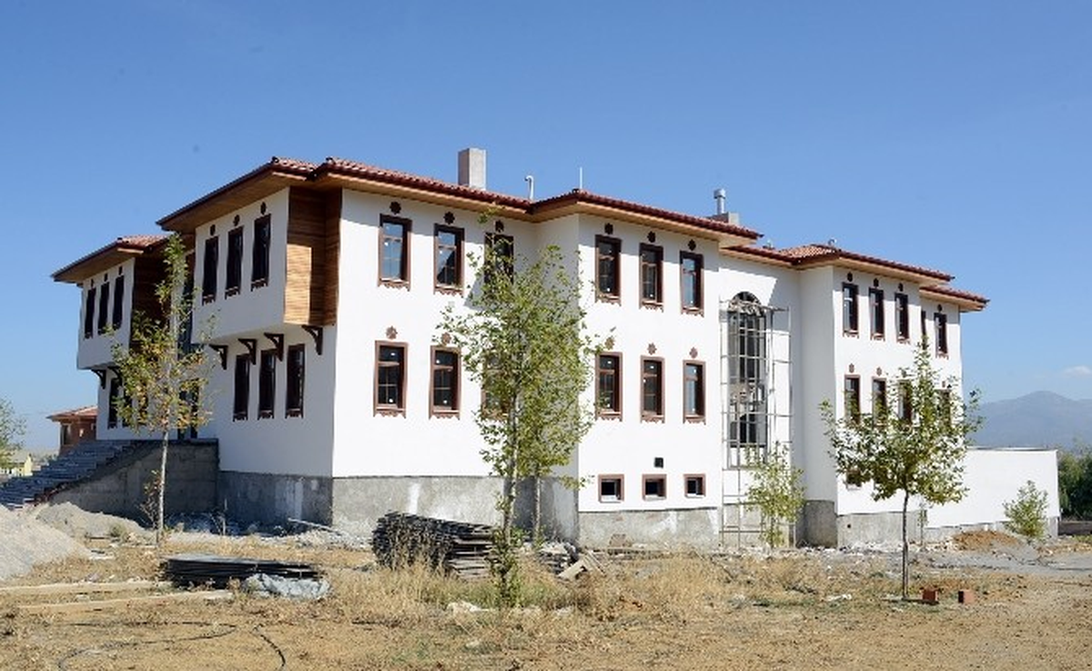 Büyükşehir\'den Seydişehir\'e Şehir Konağı