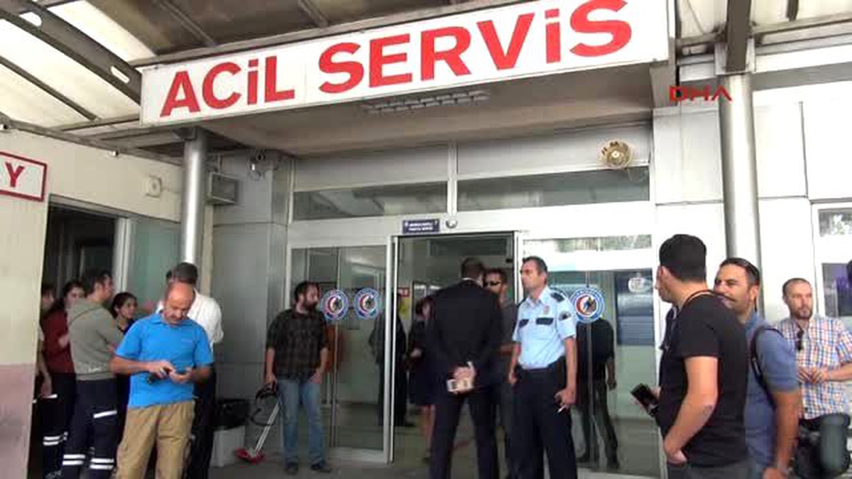 Çanakkale Çomü\'de 17 Öğrenciye Gözaltı