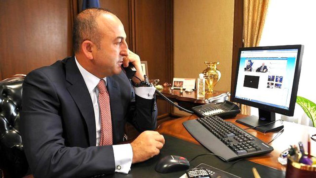 Çavuşoğlu, İngiliz Mevkidaşı Johnson\'la Başika ve Suriye\'yi Görüştü