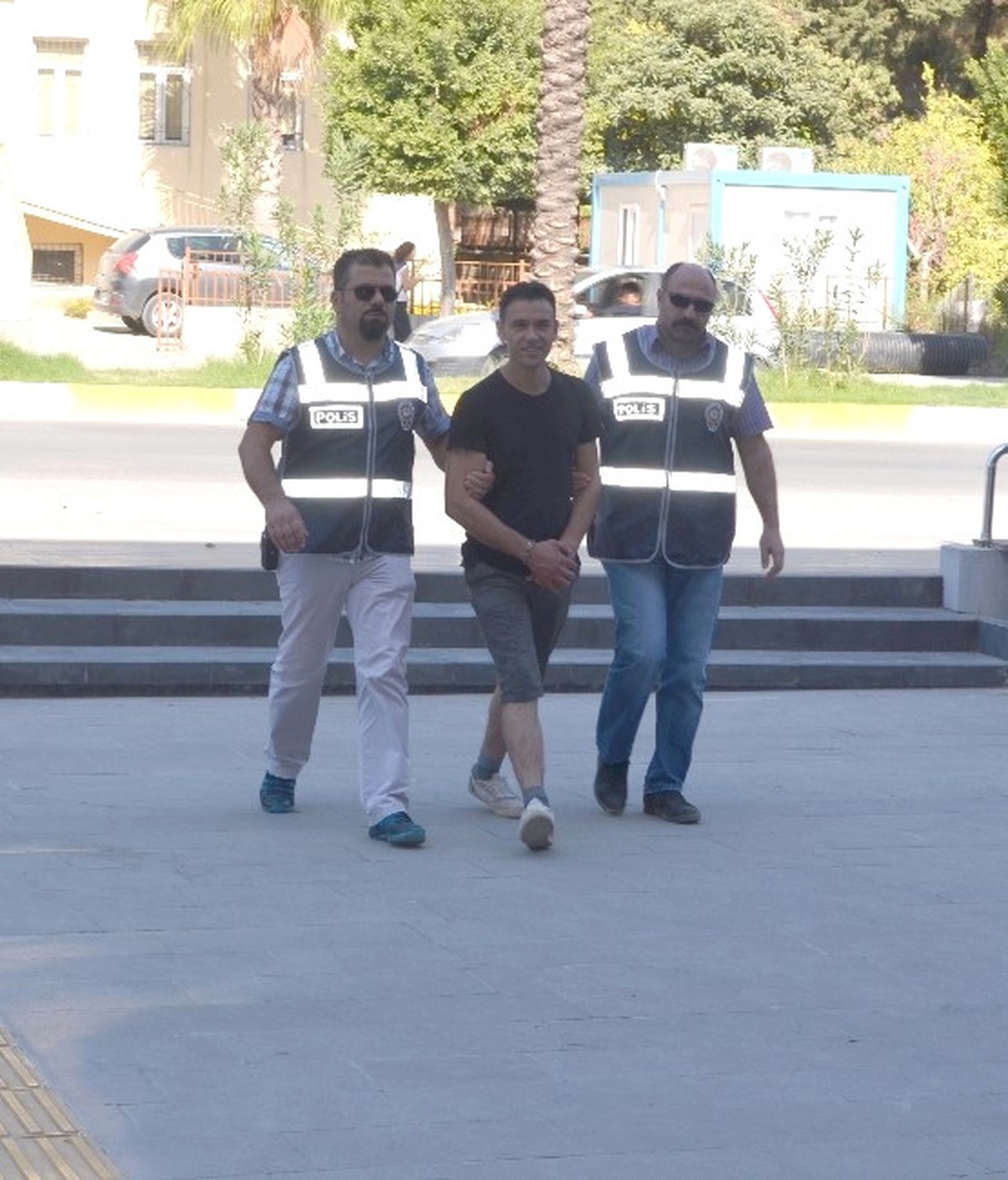 Cezaevi Firarisi Manavgat\'ta Yakalandı